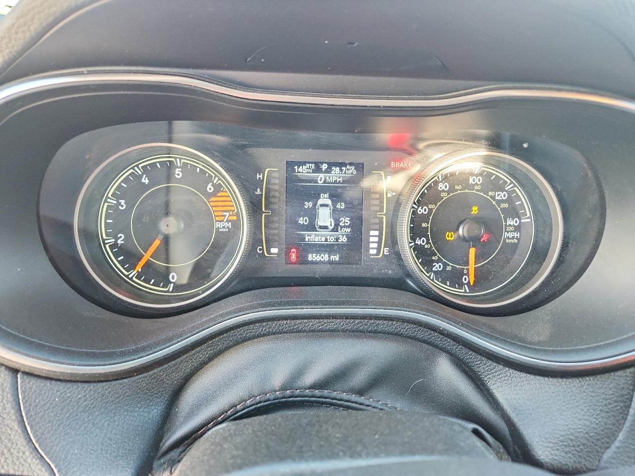 2019 JEEP CHEROKEE LATITUDE photo 9
