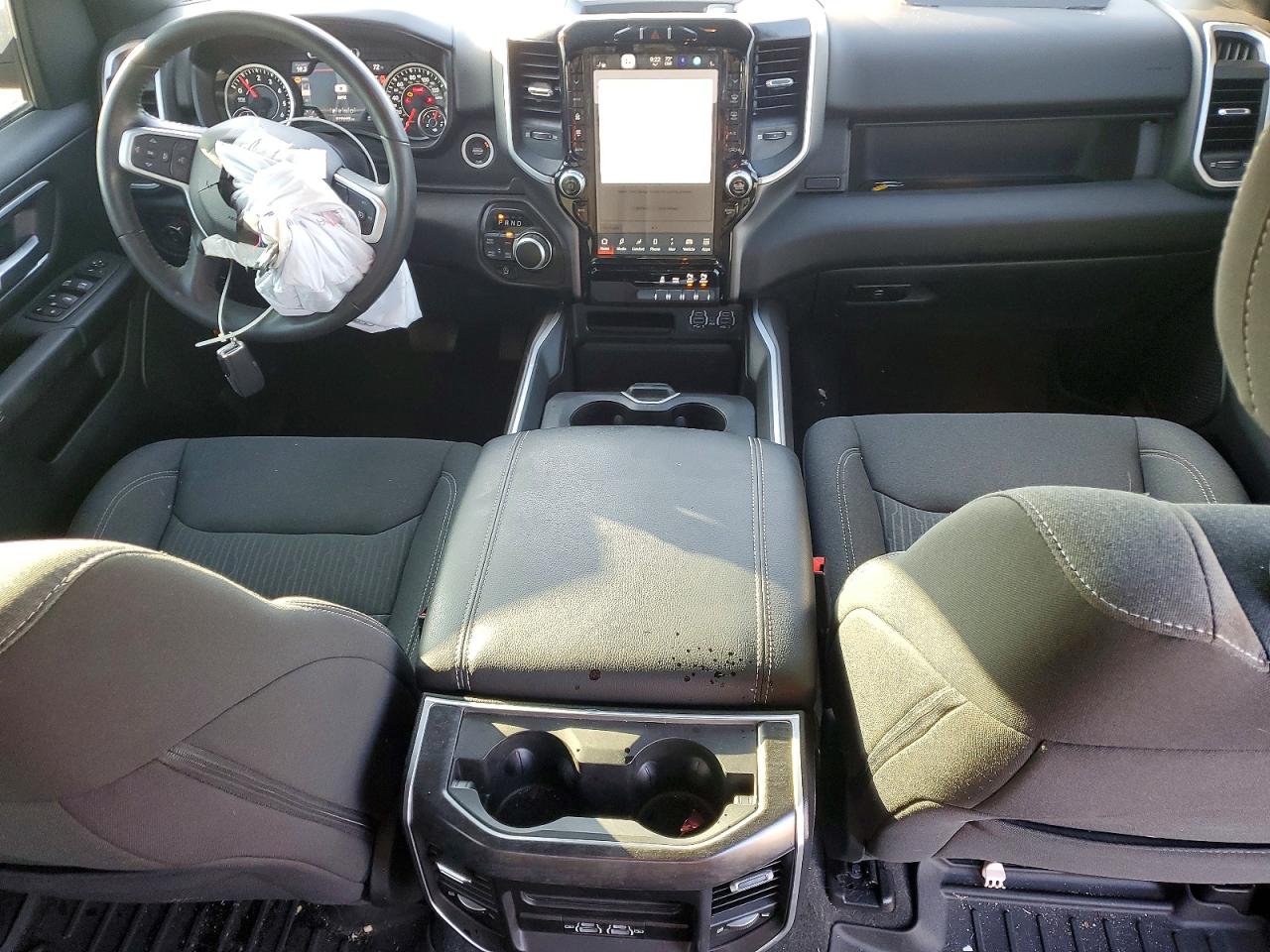 2023 RAM 1500 BIG HORN/LONE STAR photo 8