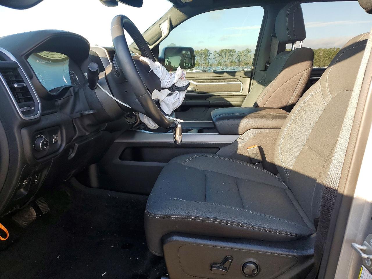 2023 RAM 1500 BIG HORN/LONE STAR photo 7