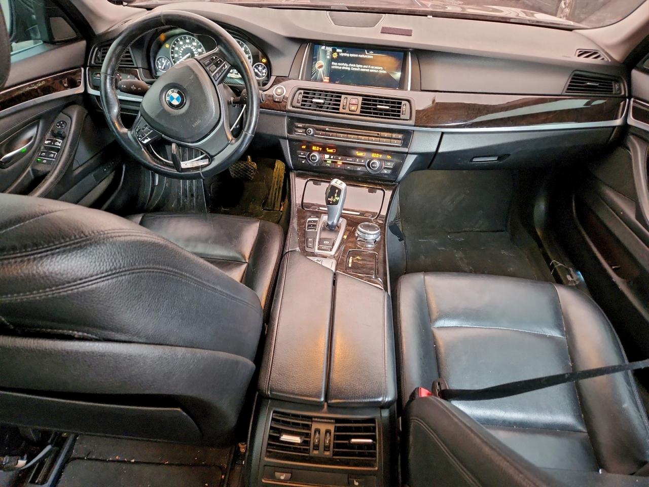 2015 BMW 528 XI photo 8