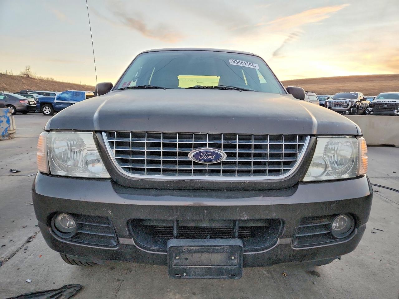 2005 FORD EXPLORER XLT photo 5