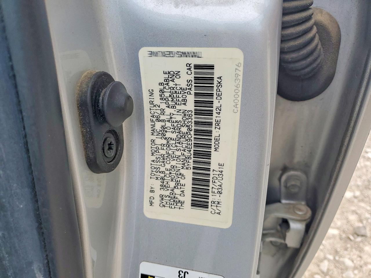 2012 TOYOTA COROLLA BASE photo 23