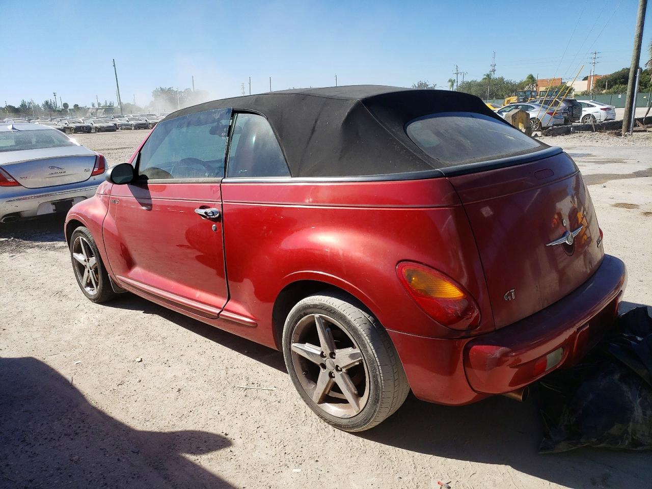 2005 CHRYSLER PT CRUISER GT photo 2
