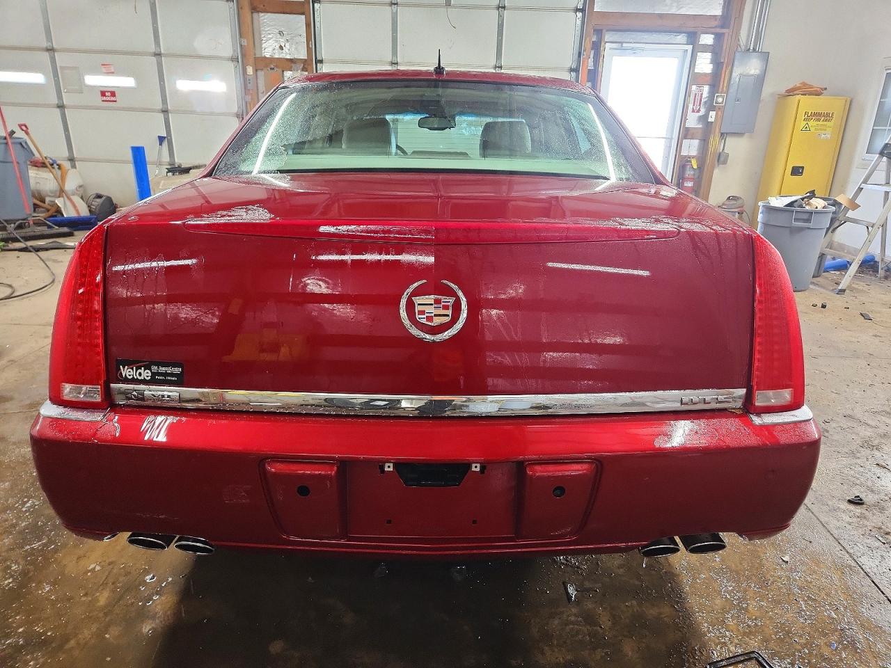 2008 CADILLAC DTS photo 6