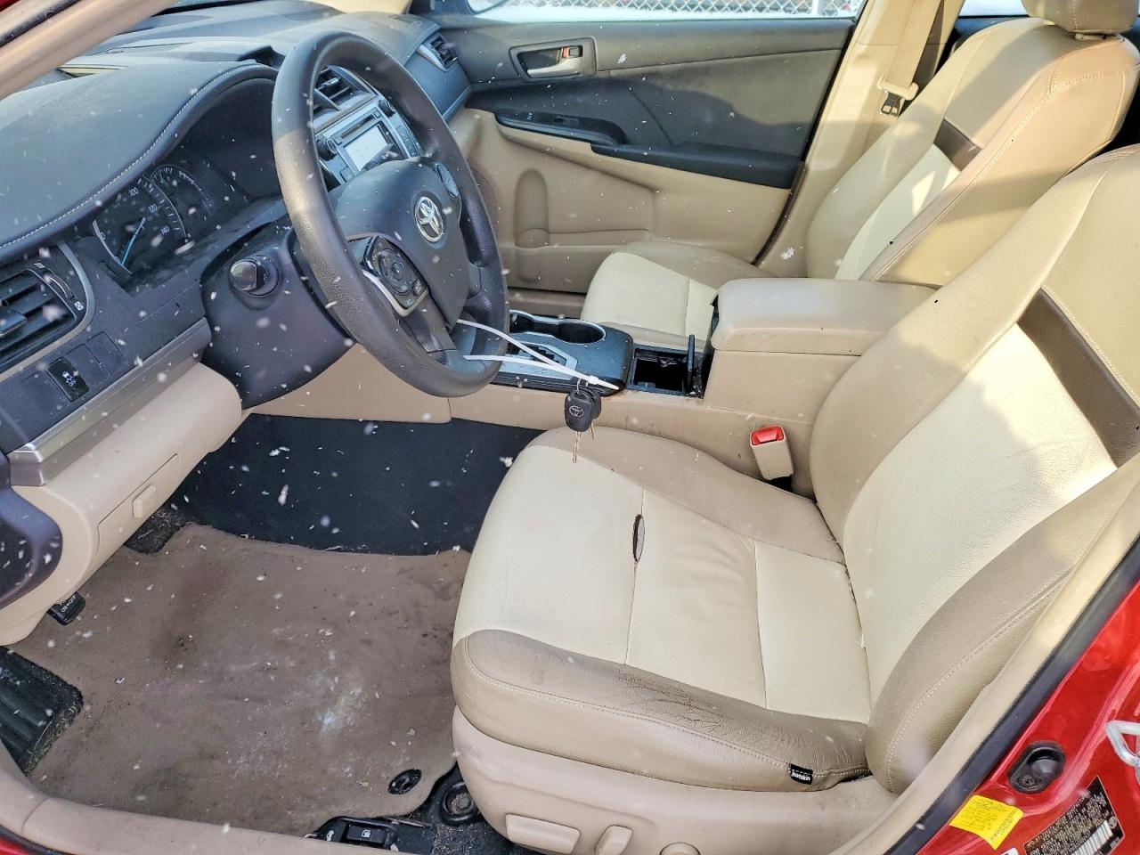 2012 TOYOTA CAMRY BASE photo 7