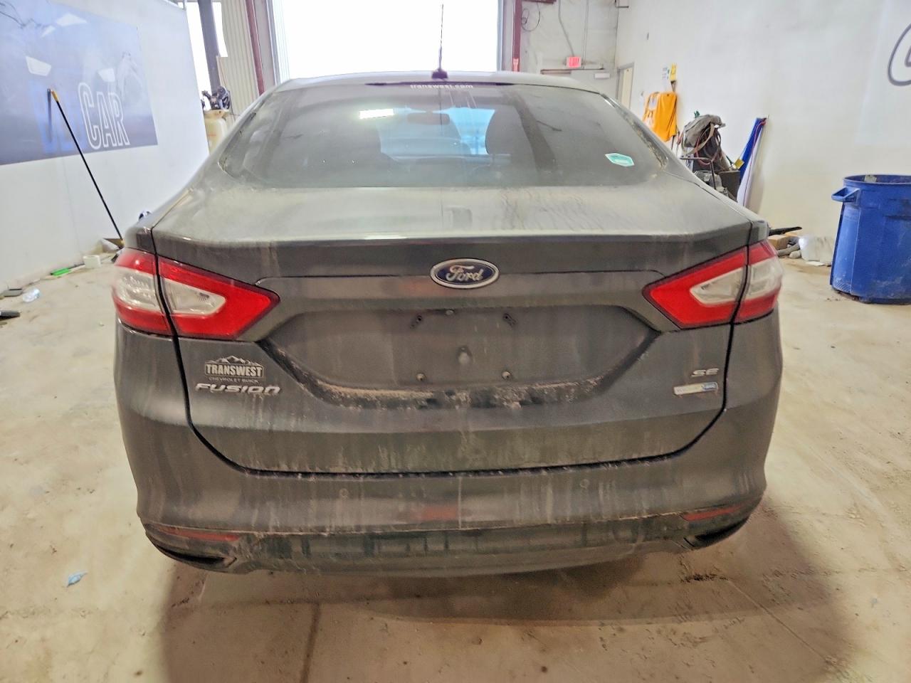 2016 FORD FUSION SE photo 16
