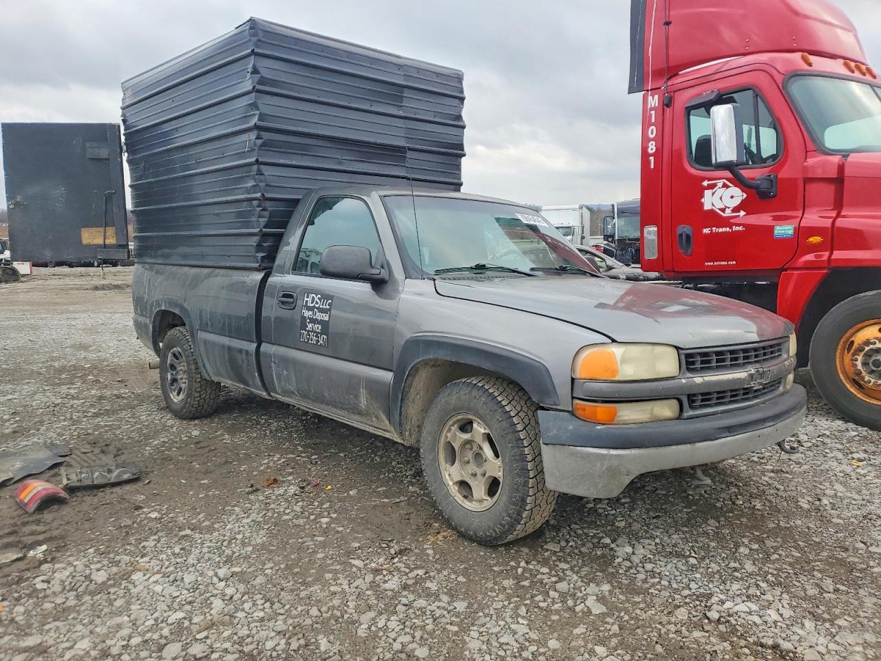 2002 GMC NEW SIERRA C1500 photo 4