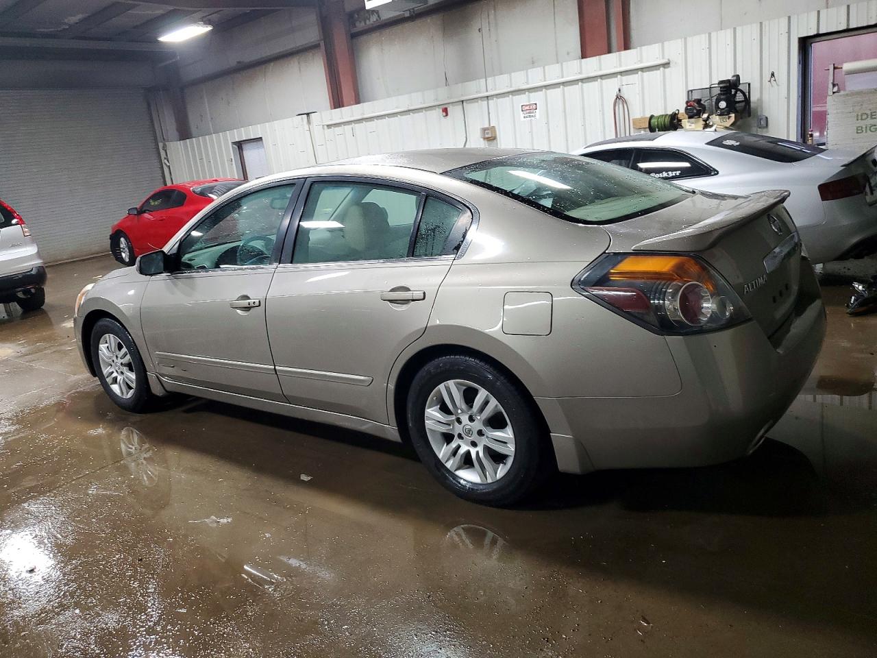 2012 NISSAN ALTIMA BASE photo 2
