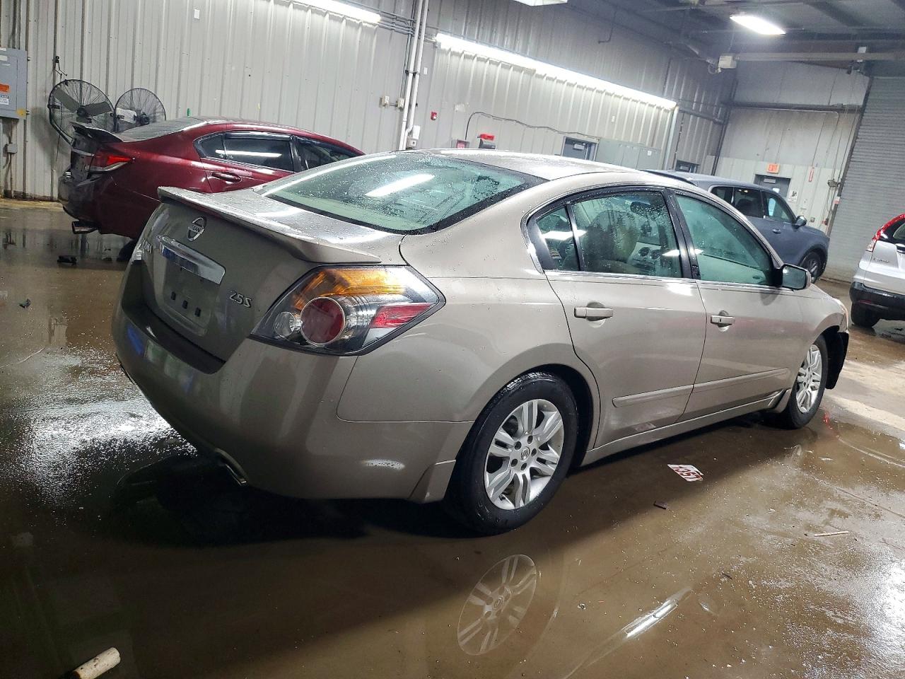 2012 NISSAN ALTIMA BASE photo 3