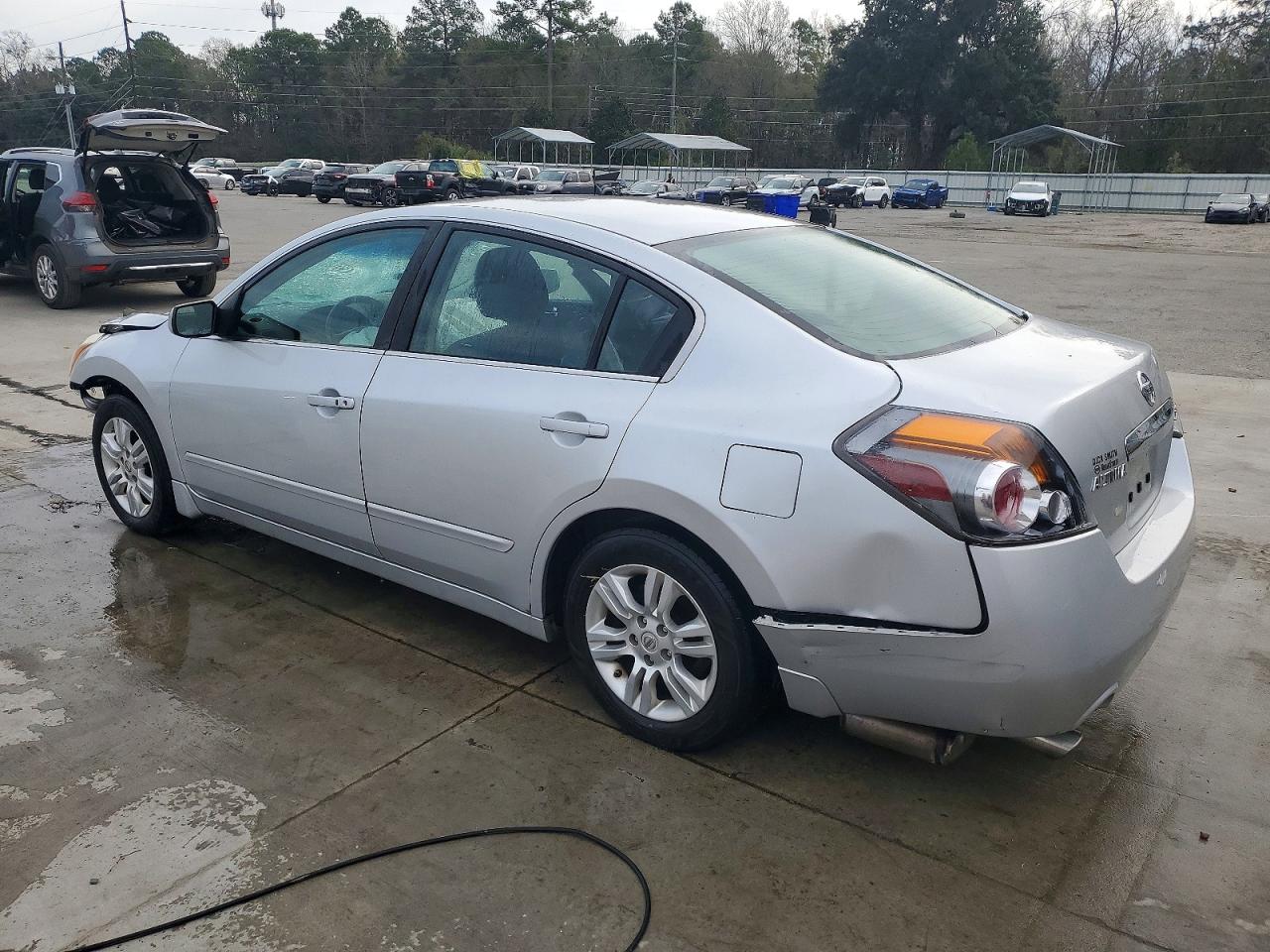 2012 NISSAN ALTIMA BASE photo 2