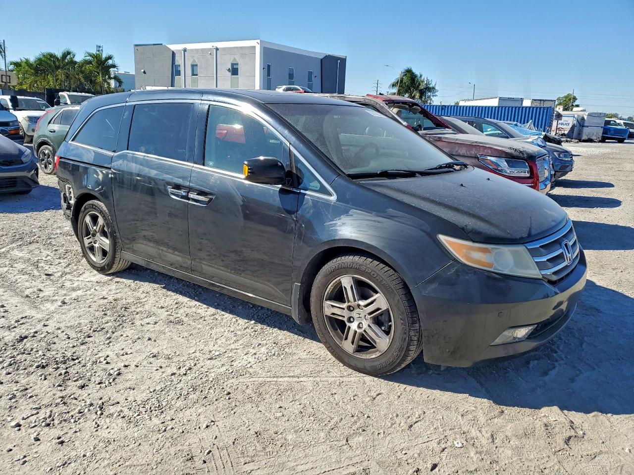 2012 HONDA ODYSSEY TOURING photo 4