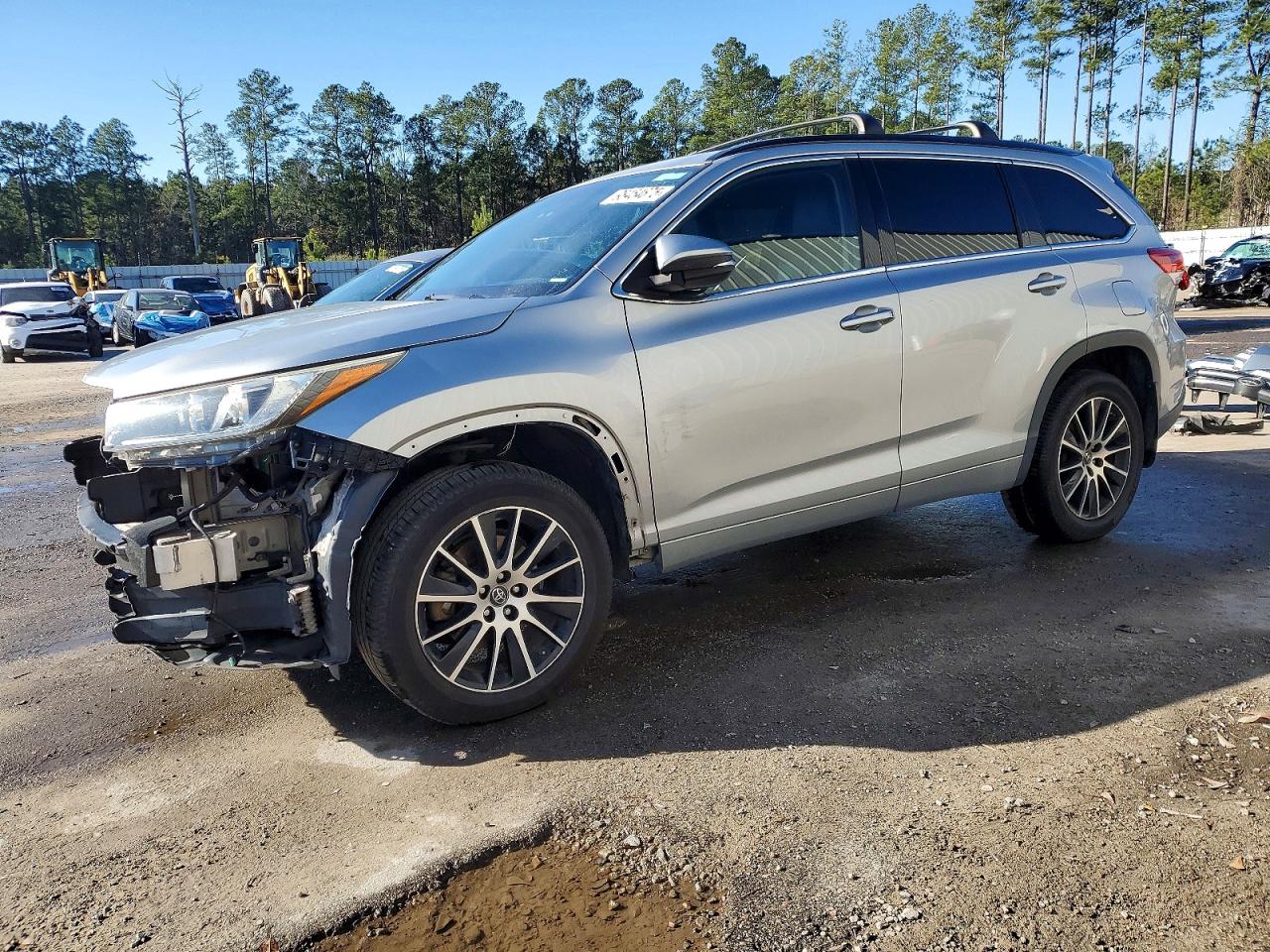 2017 TOYOTA HIGHLANDER