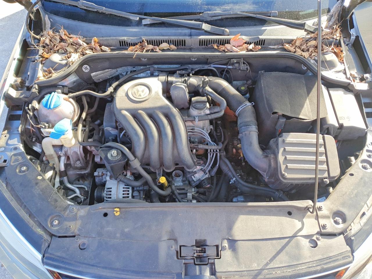 2015 VOLKSWAGEN JETTA BASE photo 11