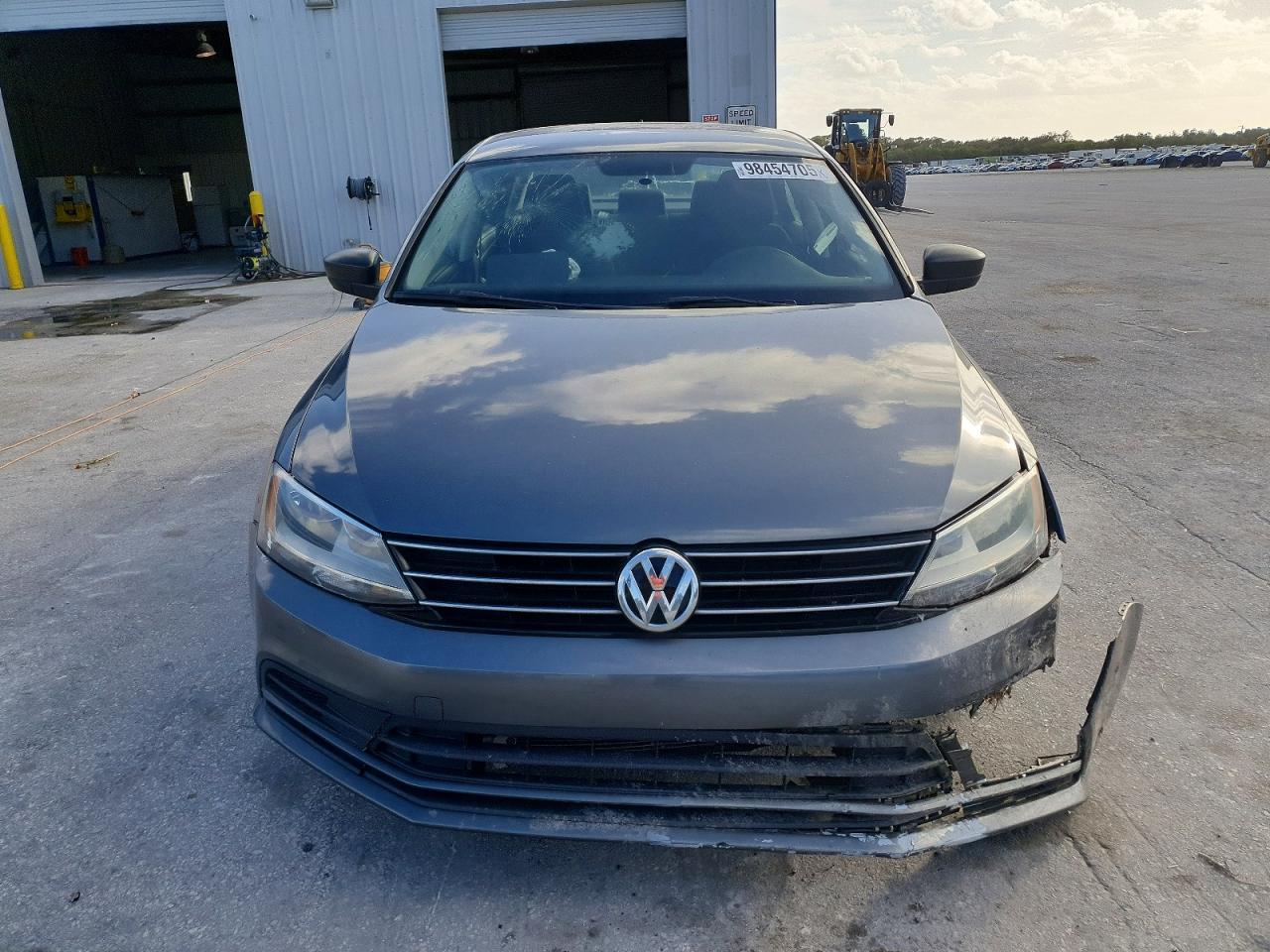 2015 VOLKSWAGEN JETTA BASE photo 5