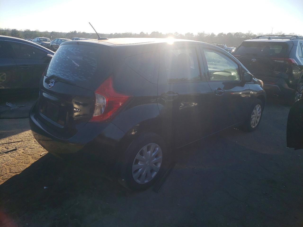 2016 NISSAN VERSA NOTE S photo 5