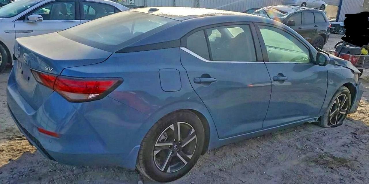 2024 NISSAN SENTRA SV photo 3