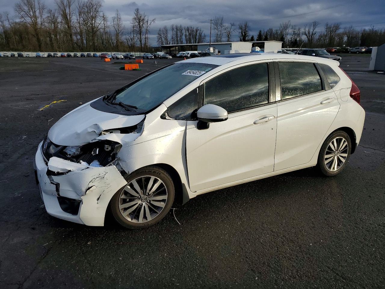 2016 HONDA FIT