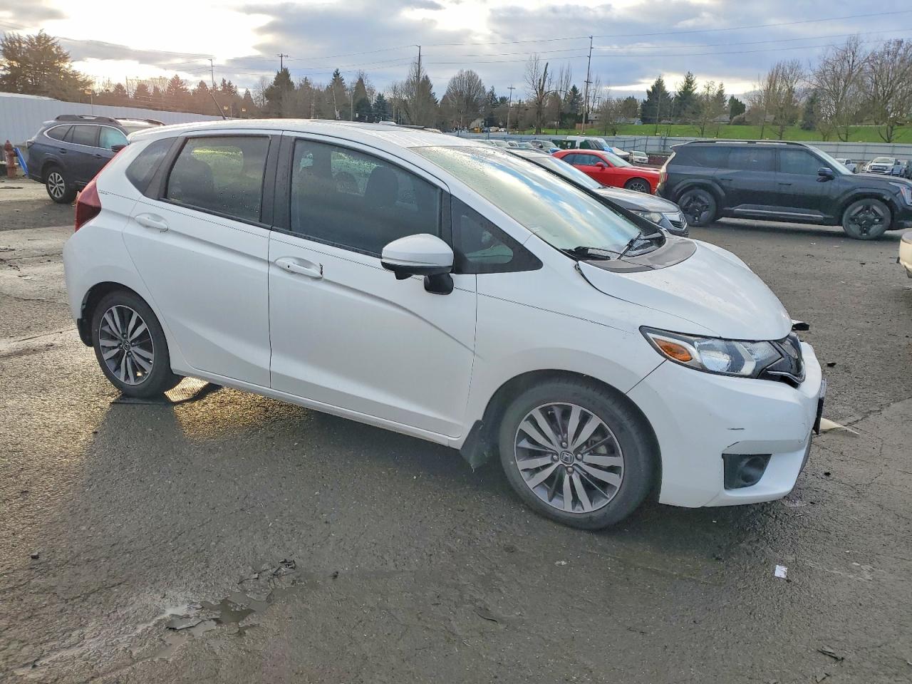 2016 HONDA FIT EX photo 4