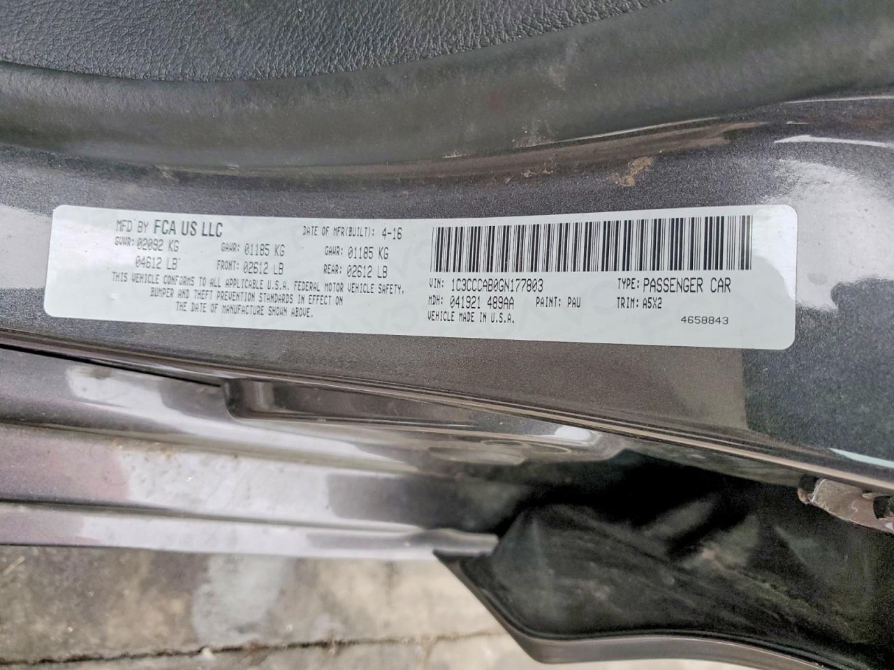 2016 CHRYSLER 200 LIMITED photo 12