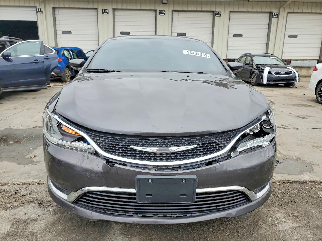 2016 CHRYSLER 200 LIMITED photo 5
