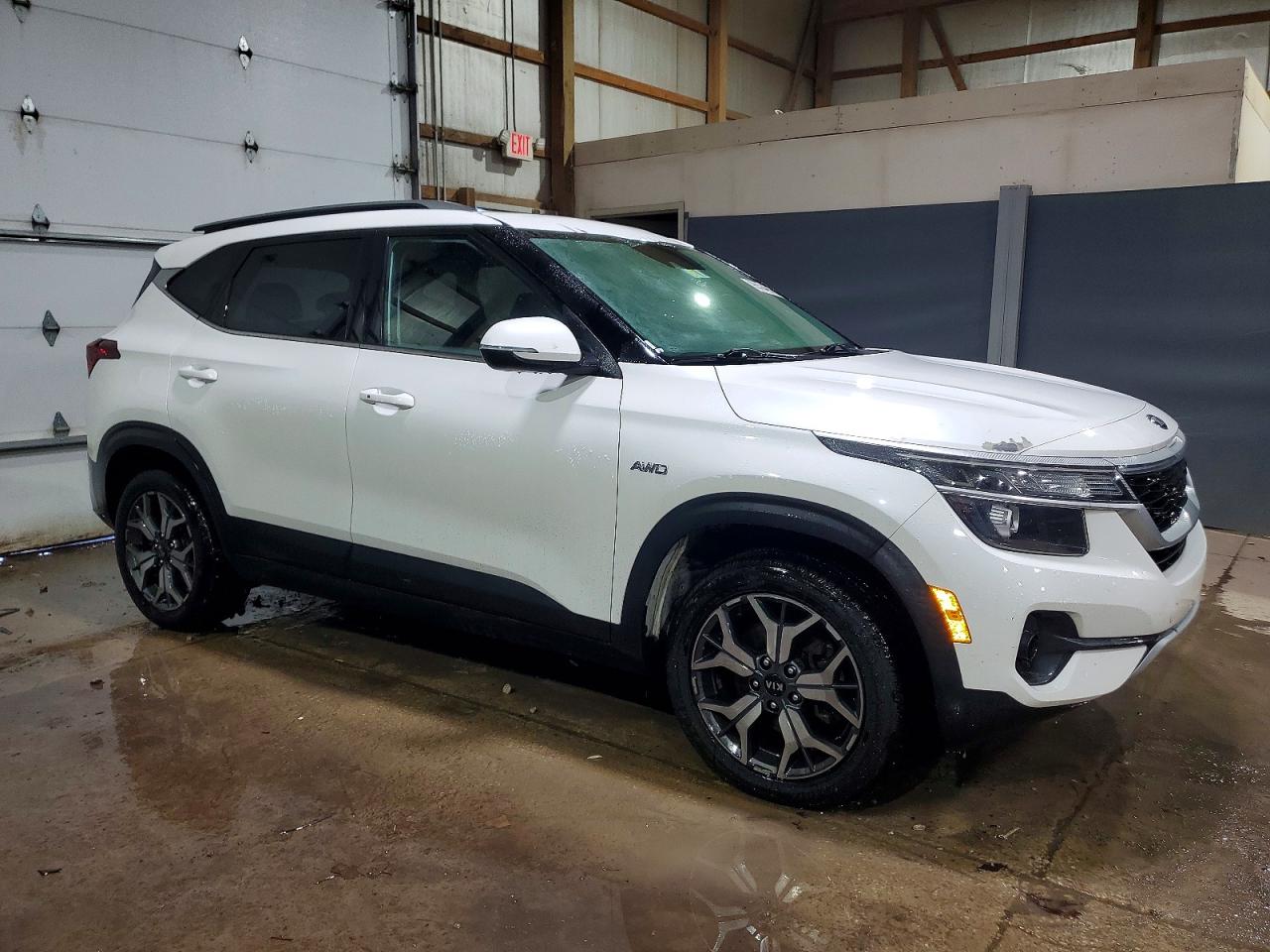 2021 KIA SELTOS EX photo 10