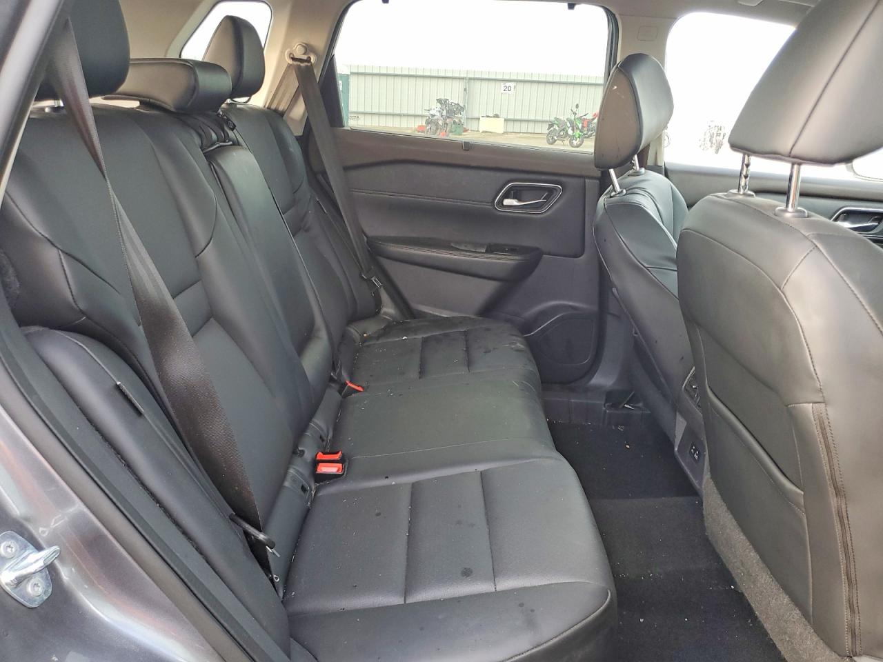 2021 NISSAN ROGUE SV photo 21