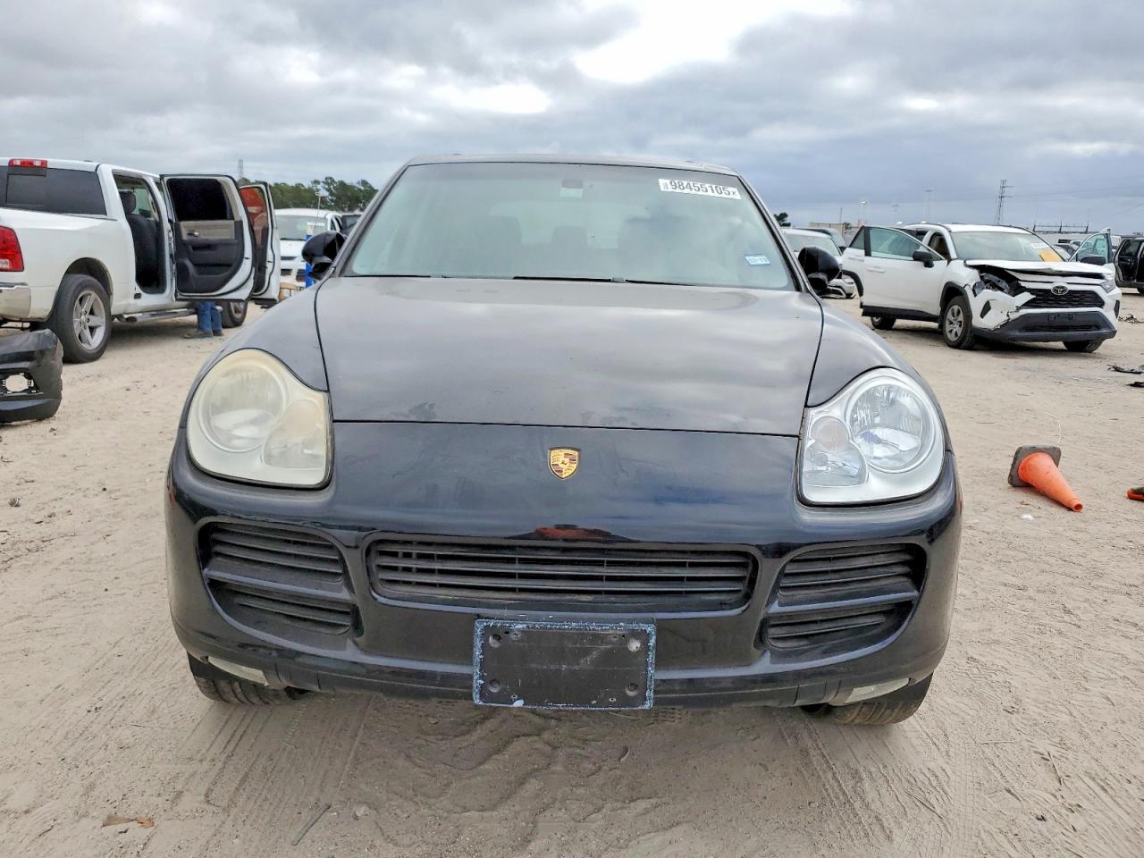 2006 PORSCHE CAYENNE S photo 9