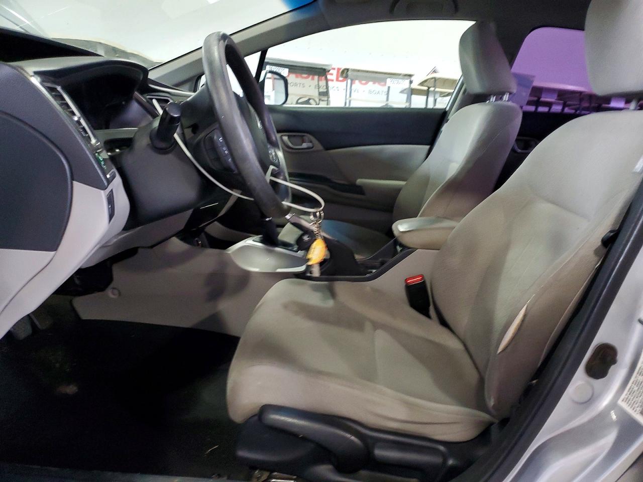 2013 HONDA CIVIC LX photo 7