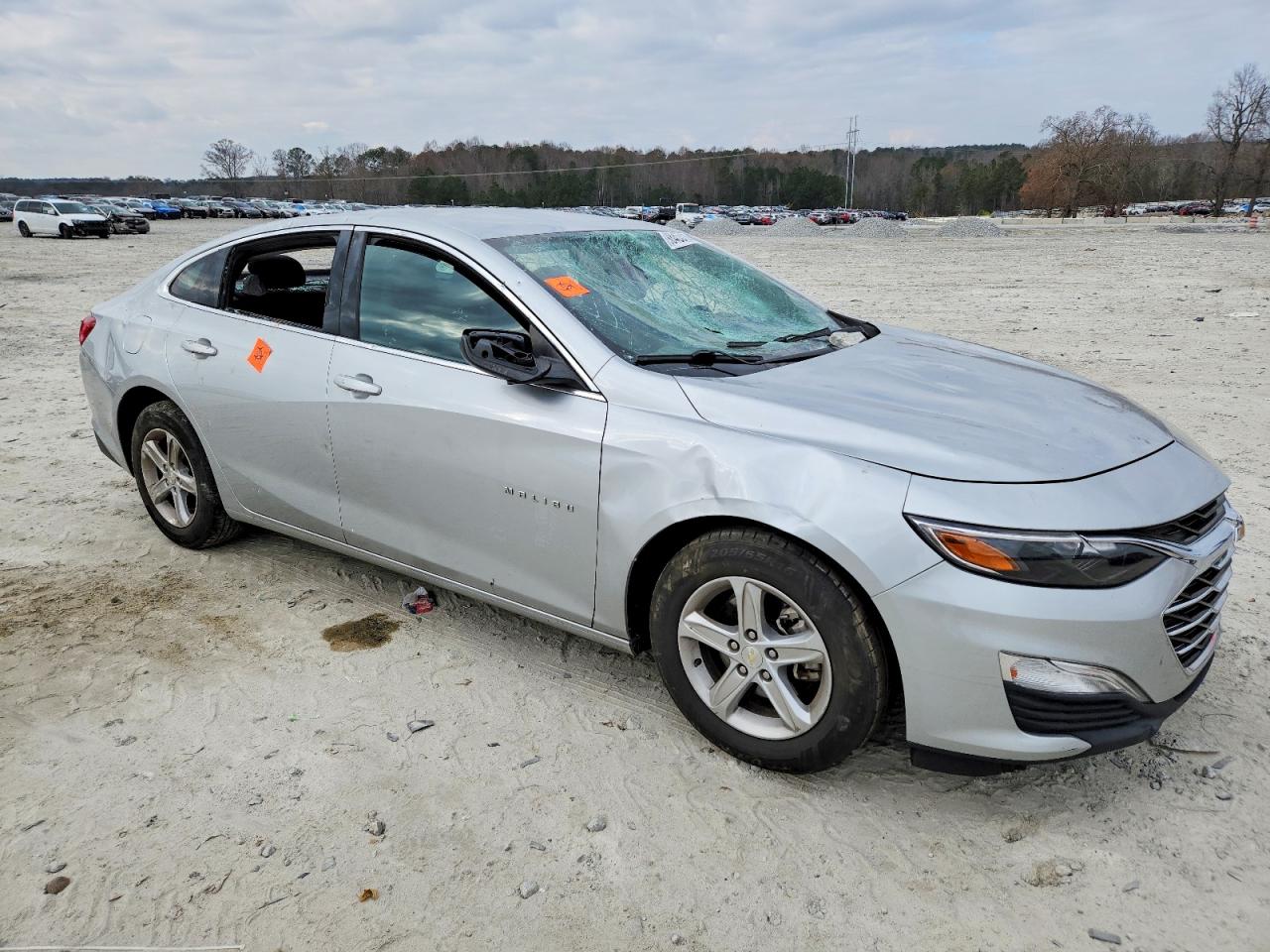 2020 CHEVROLET MALIBU LS photo 4