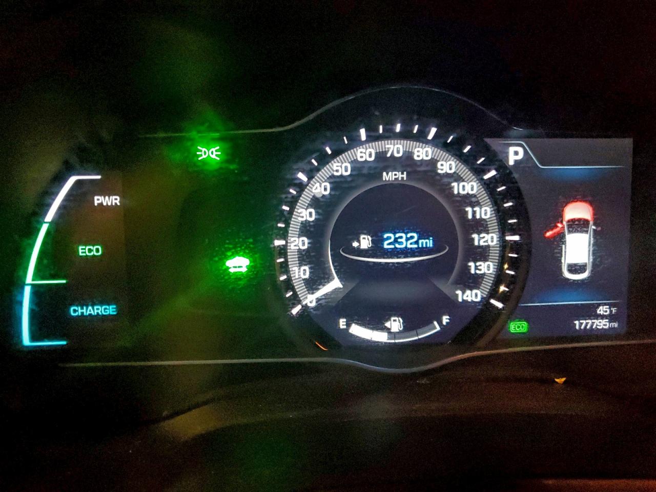 2019 HYUNDAI IONIQ SEL photo 9