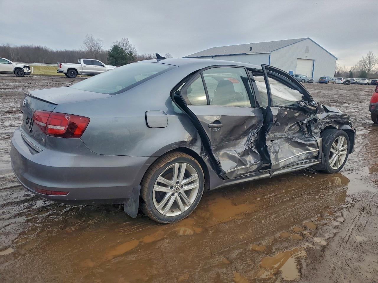 2017 VOLKSWAGEN JETTA SEL photo 3