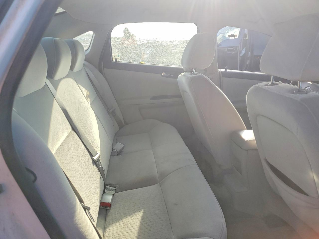 2010 CHEVROLET IMPALA LS photo 10