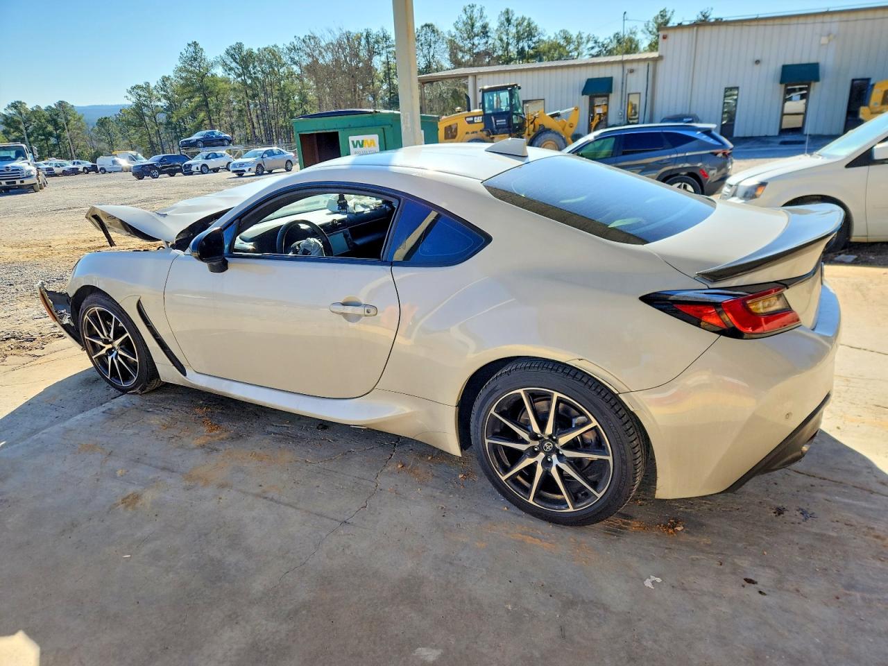 2023 TOYOTA GR 86 photo 2