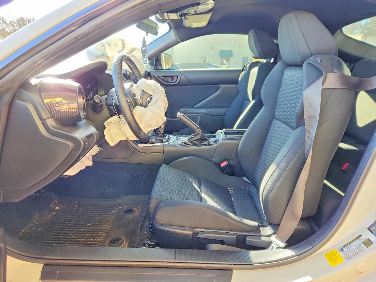 2023 TOYOTA GR 86 photo 7