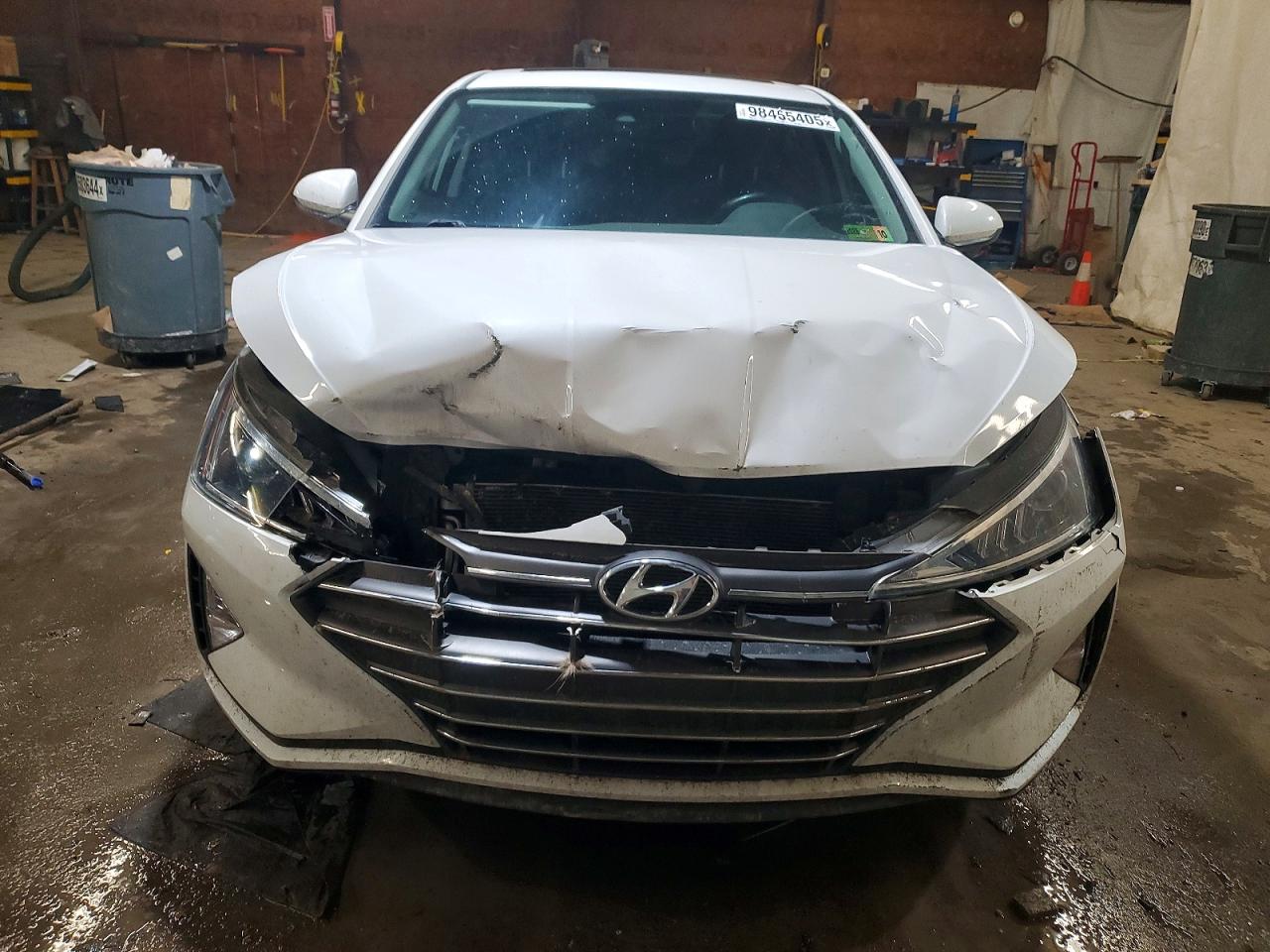 2020 HYUNDAI ELANTRA SEL photo 5