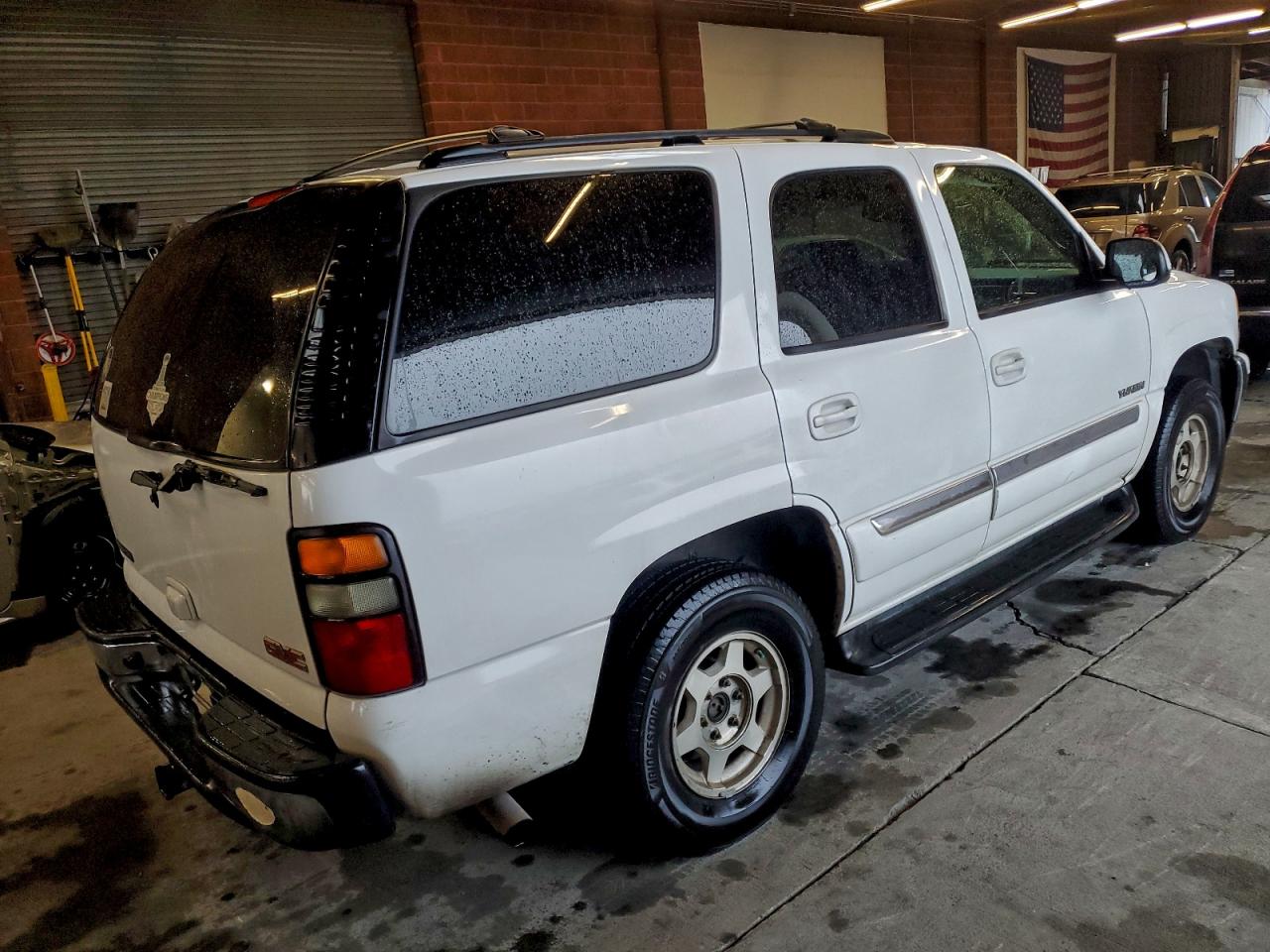 2004 GMC YUKON photo 5
