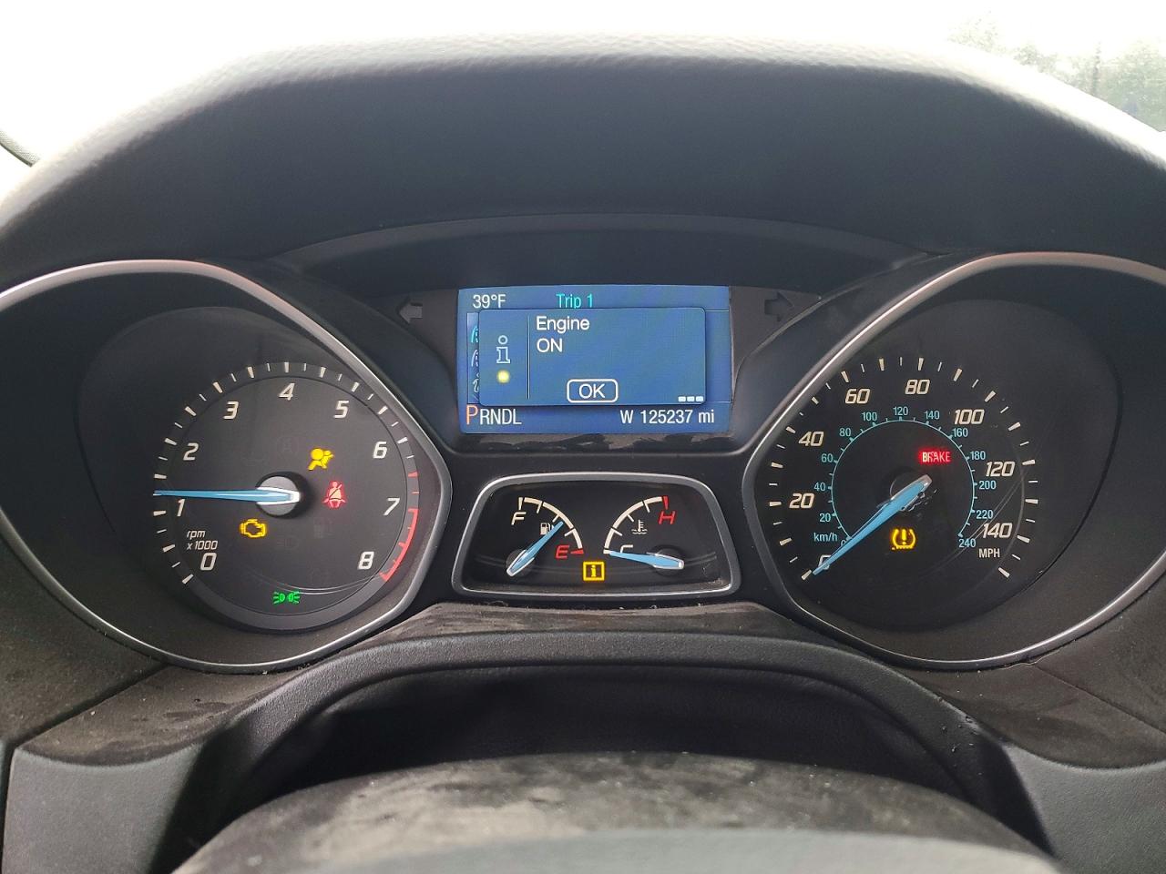 2014 FORD FOCUS SE photo 9