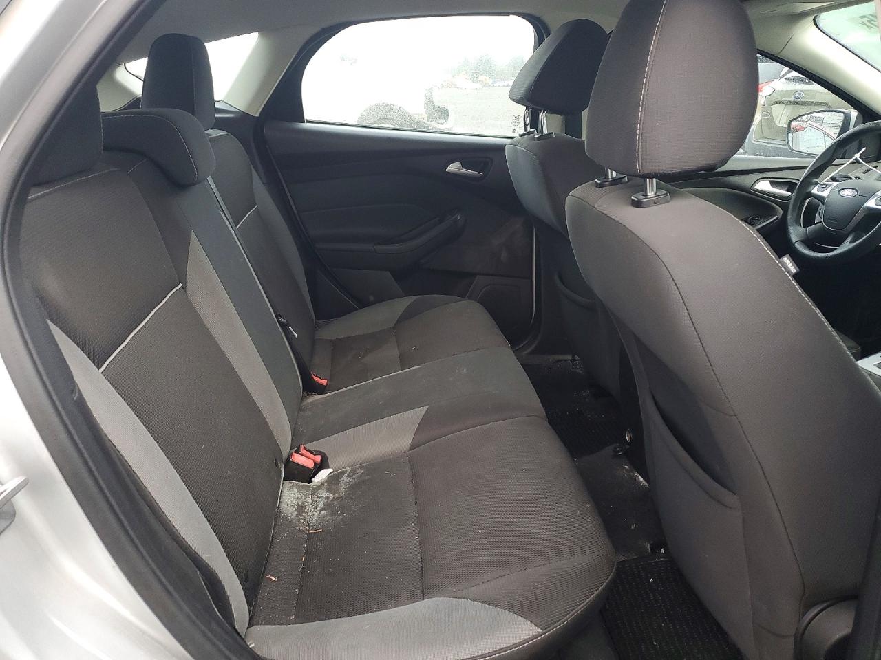 2014 FORD FOCUS SE photo 10