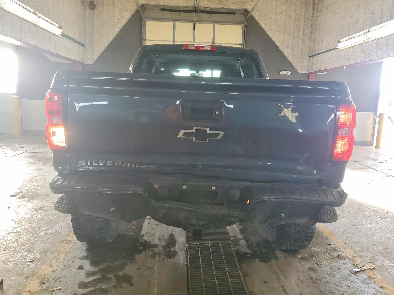 2017 CHEVROLET SILVERADO K1500 LT photo 11