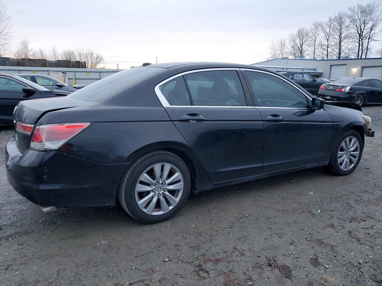 2011 HONDA ACCORD EXL photo 3