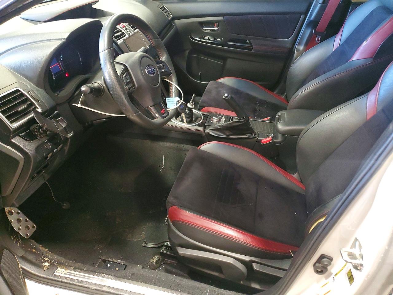 2019 SUBARU WRX STI photo 7
