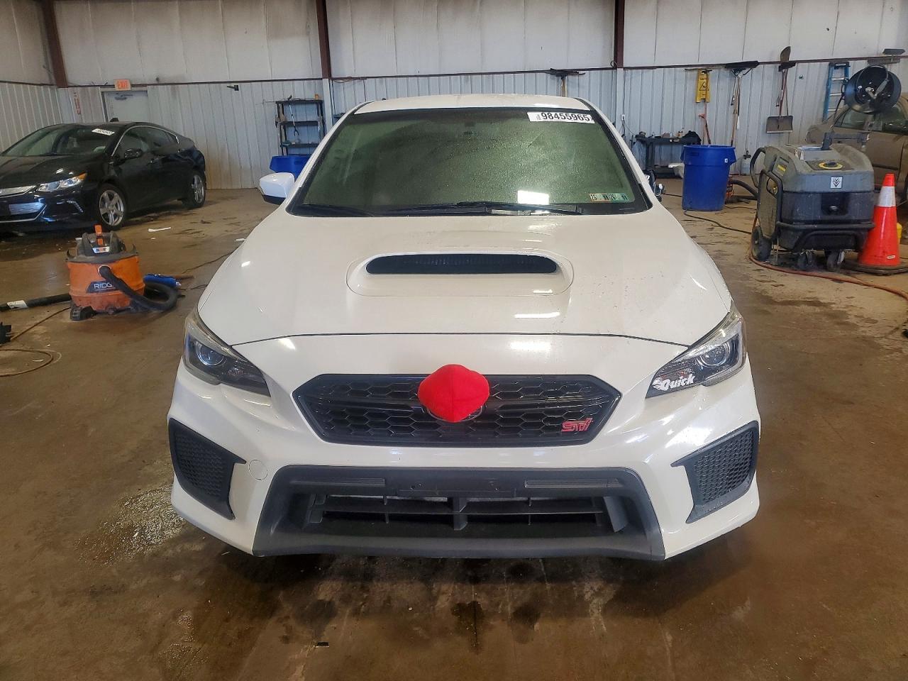 2019 SUBARU WRX STI photo 5