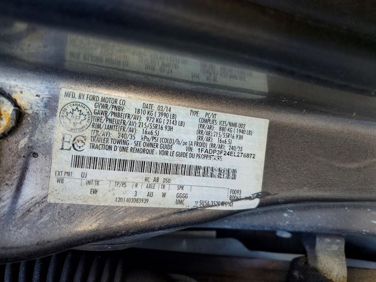 2014 FORD FOCUS SE photo 12