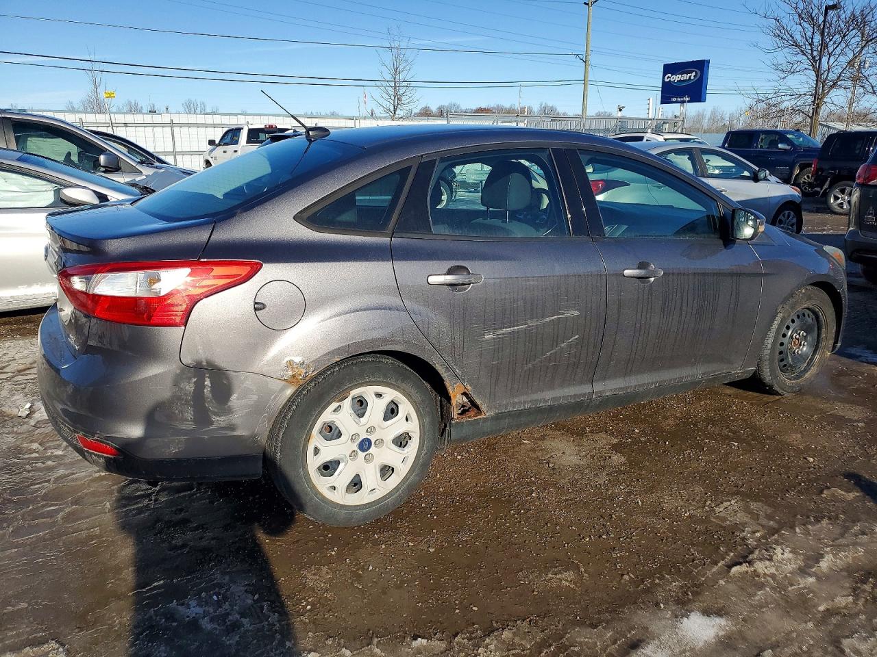 2014 FORD FOCUS SE photo 3