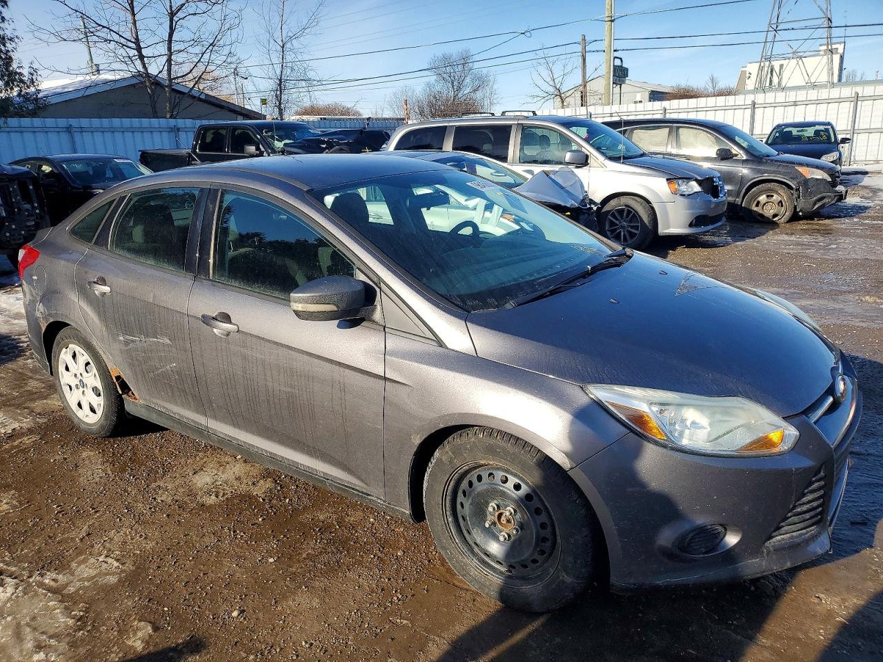 2014 FORD FOCUS SE photo 4