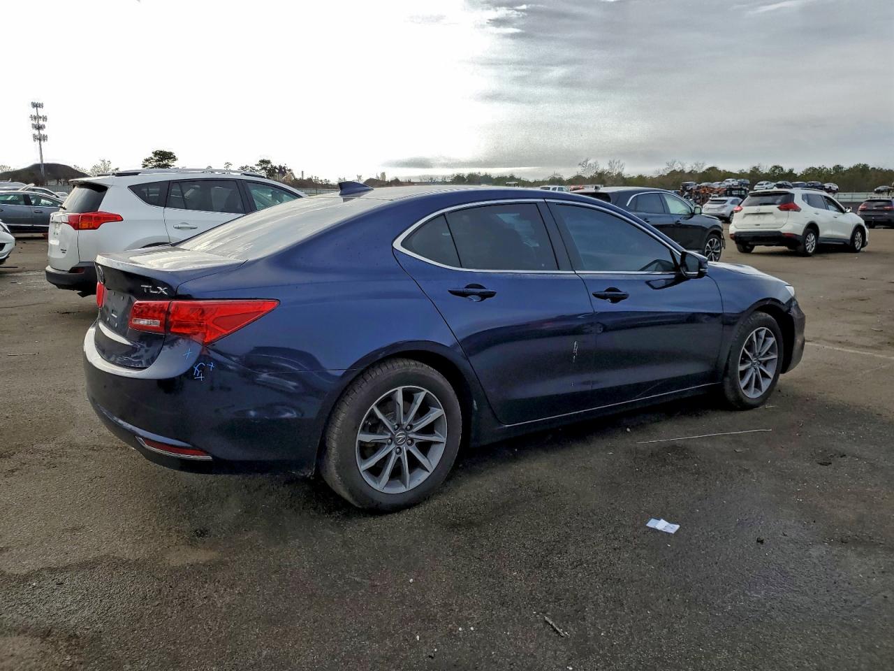 2018 ACURA TLX TECH photo 3