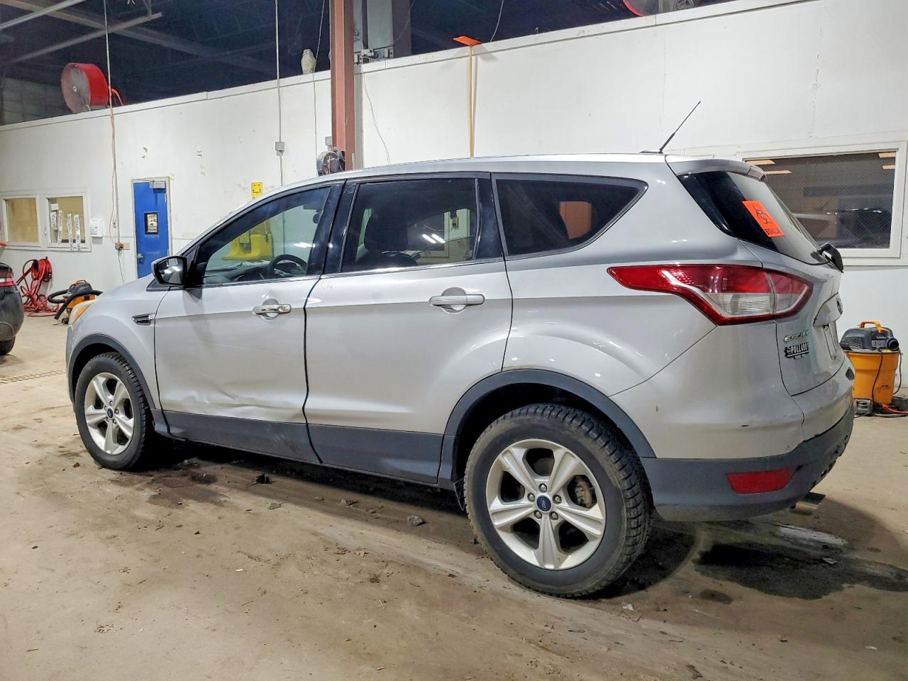2015 FORD ESCAPE SE photo 3