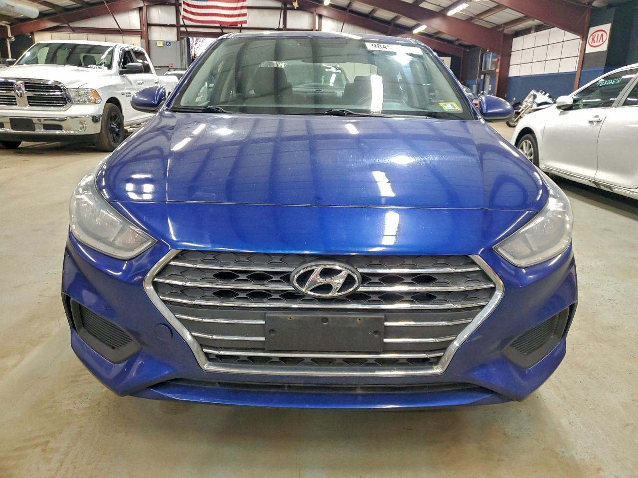 2019 HYUNDAI ACCENT SE photo 5