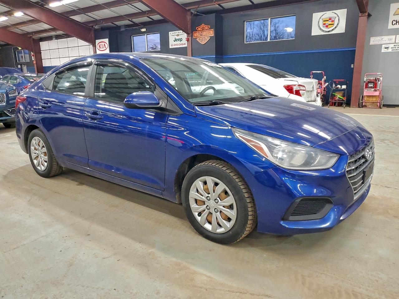 2019 HYUNDAI ACCENT SE photo 4