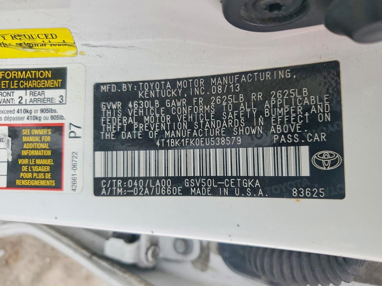 2014 TOYOTA CAMRY SE photo 12
